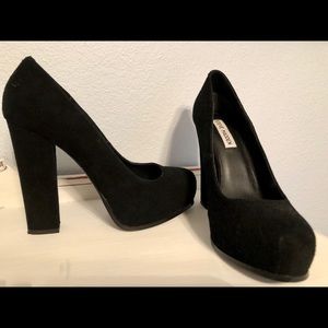 Steve Madden Black Suede Heels